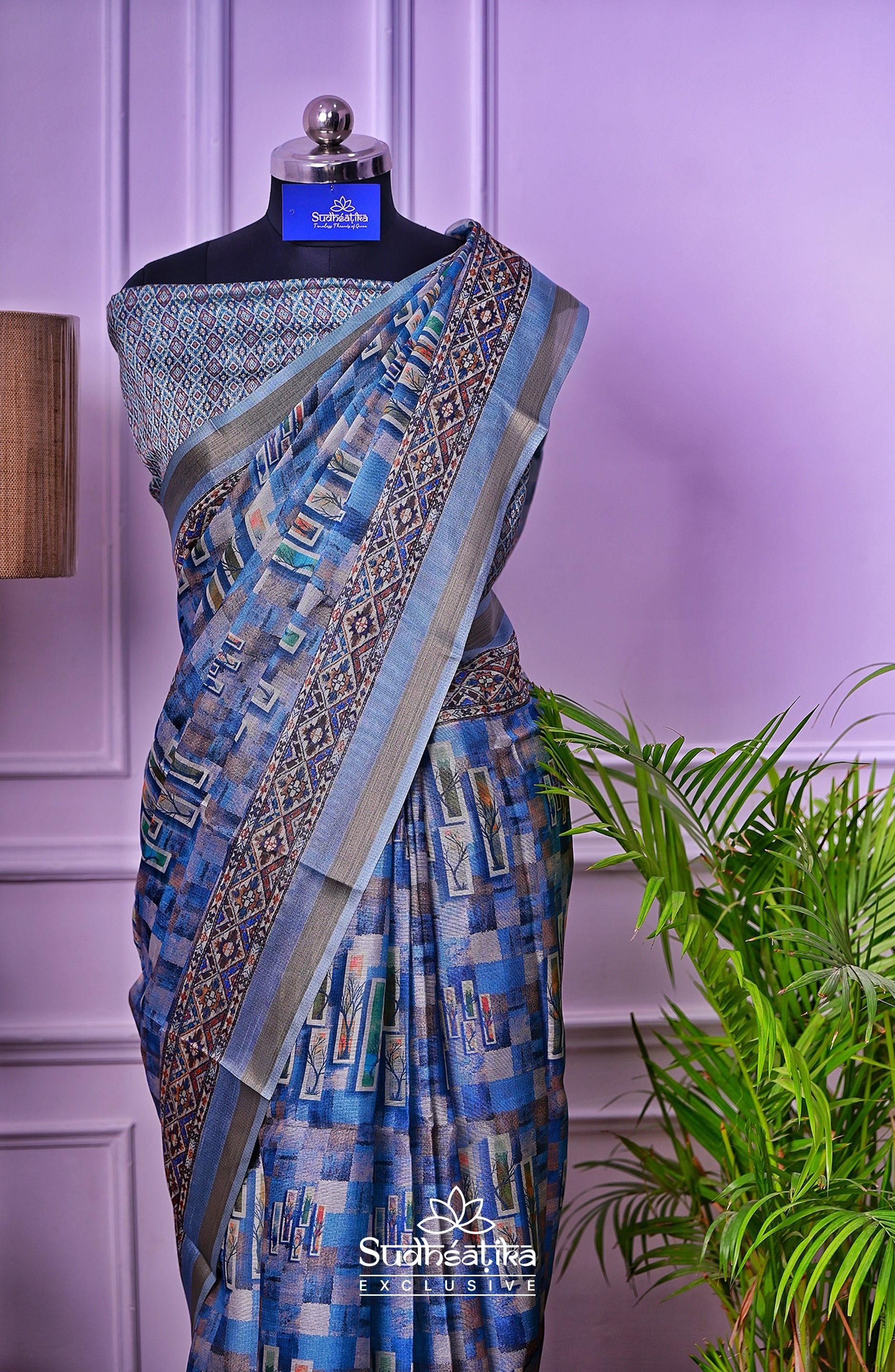 Urban Echoes Printed Digital Weave Saree