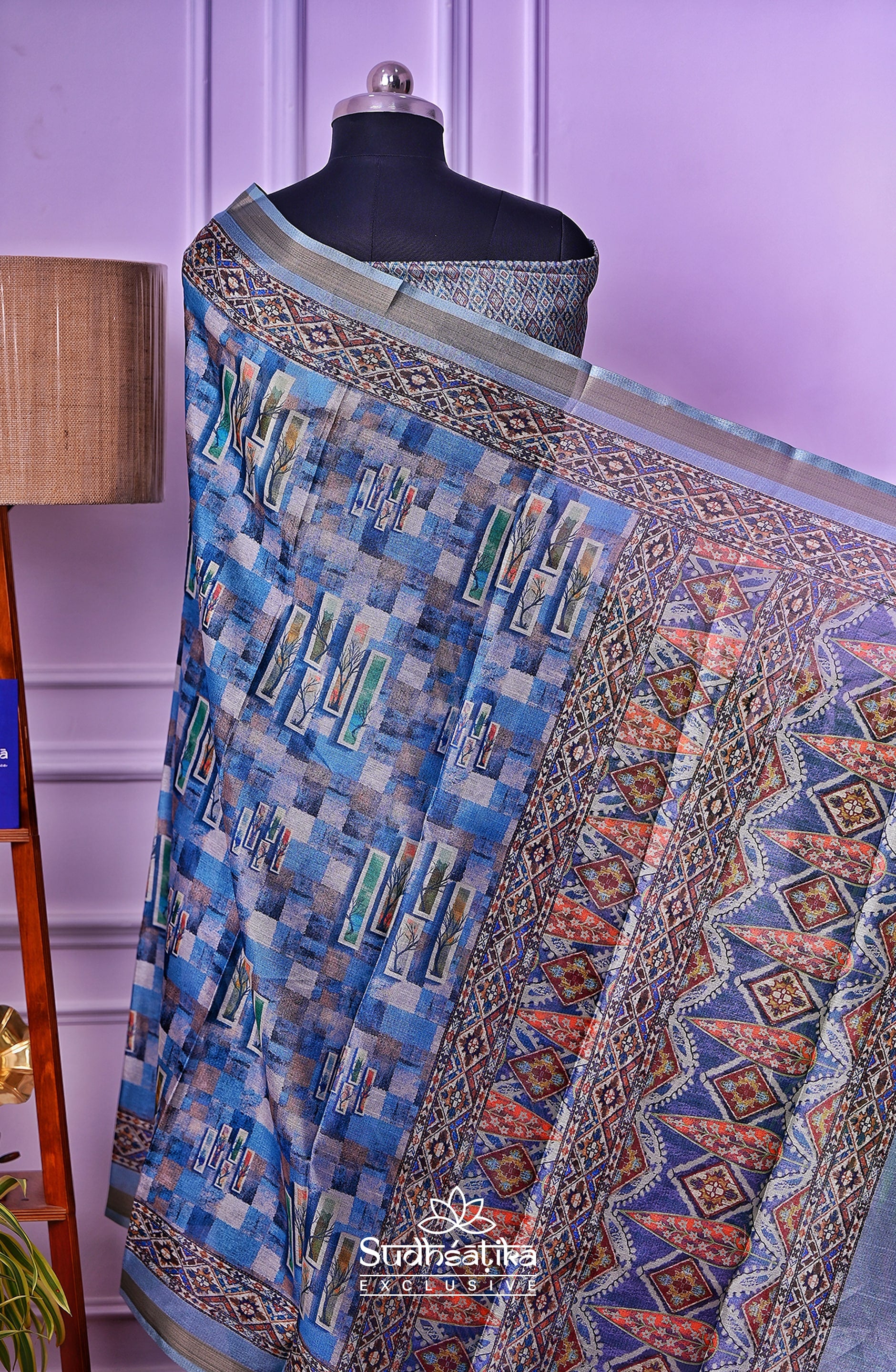 Urban Echoes Printed Digital Weave Saree